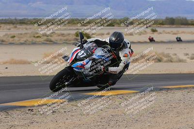 media/Dec-17-2022-SoCal Trackdays (Sat) [[224abd9271]]/Turn 9 Inside (1pm)/